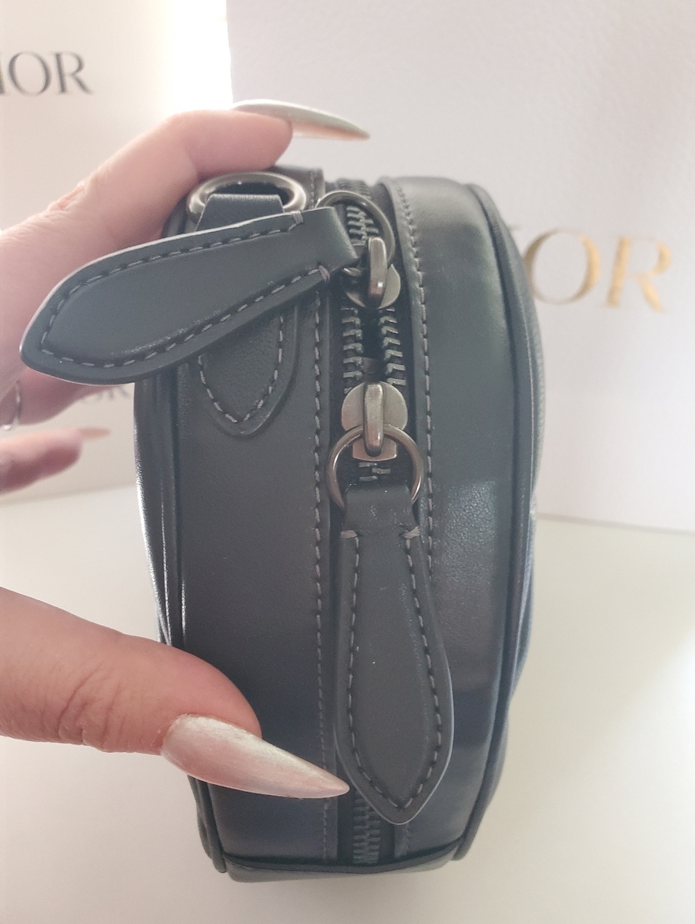 RESERVED COACH Black Quilted Heart Crossbody Bag - RETAIL- FULL INCLUSION - READ - Picture 12 of 16